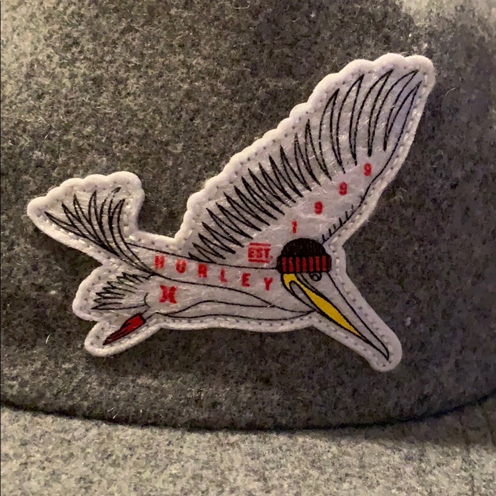 NWT Hurley Yupoong Cap - Picture 2 of 5